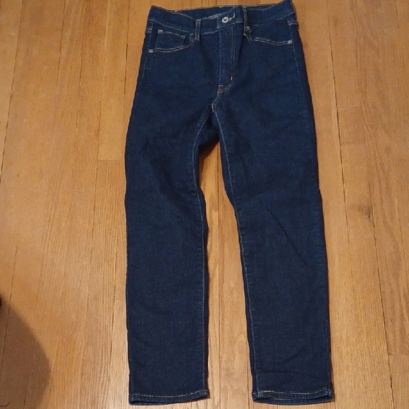 Levis High Rise Ankle Sz.29. L.26.5". R.11" Dark Wash.EUC! - Picture 2 of 11